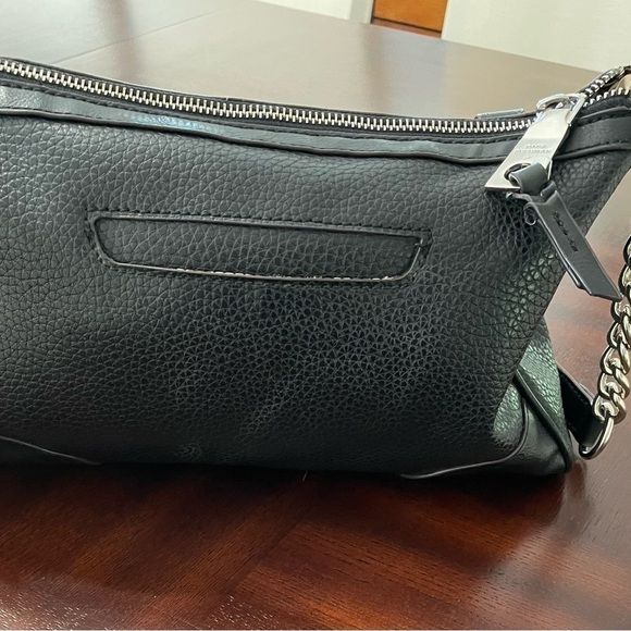 Dana Bachman women’s black purse shoulder/ Cross body with silver hard ware - Picture 4 of 7